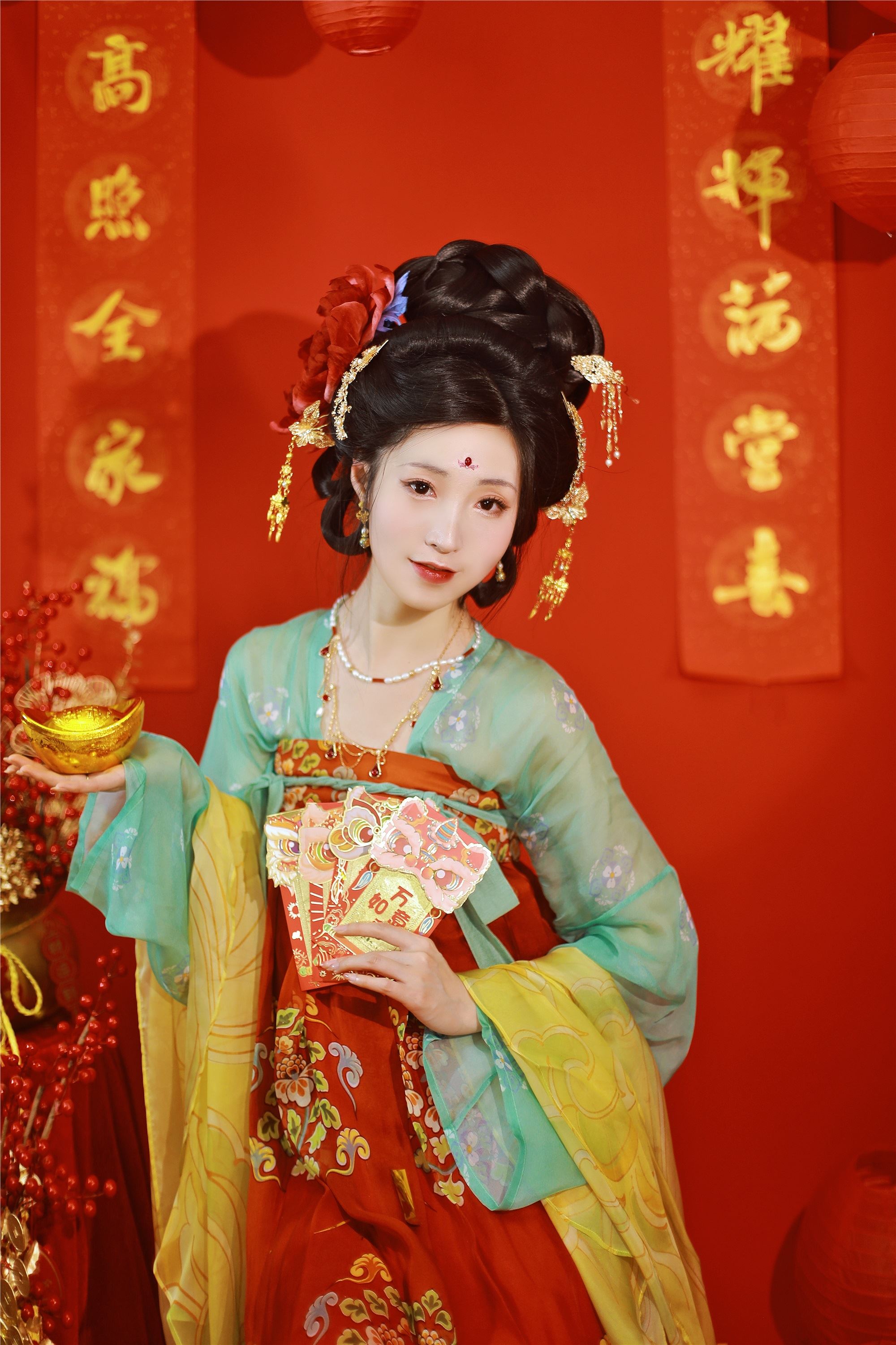 YITUYU艺图语 2025.01.31 烟火年年 李猜